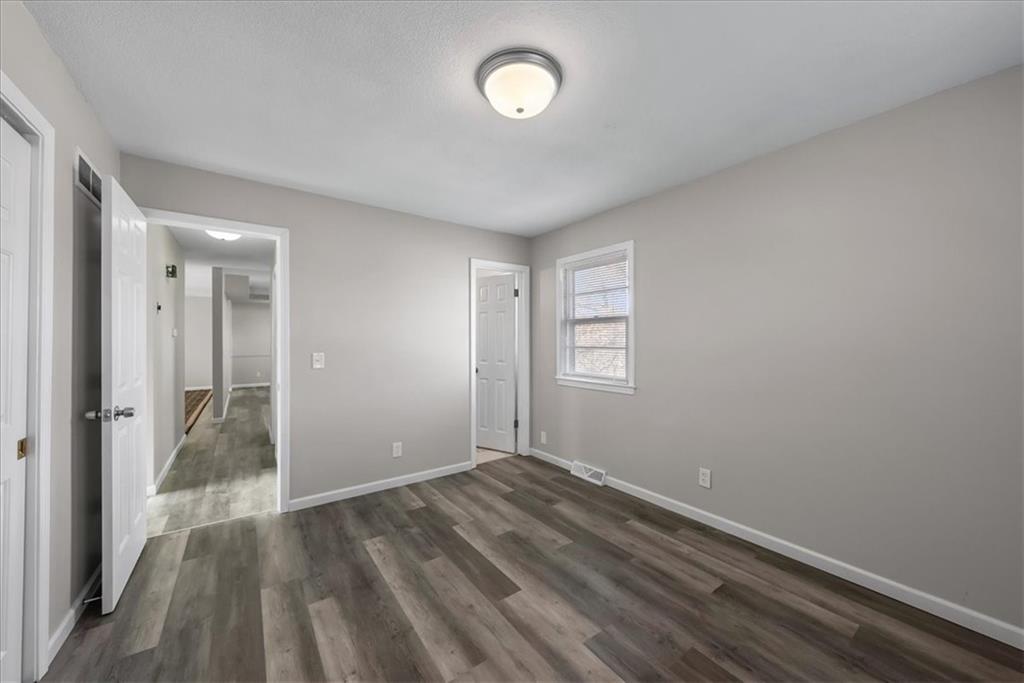 10116 West 52nd Terrace Merriam, KS 66203 - Photo 14 of 32