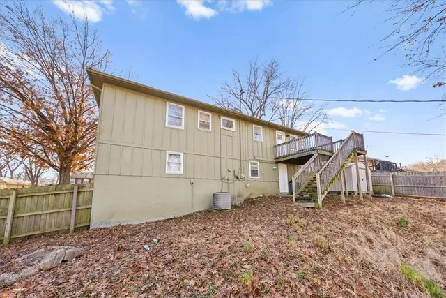 $330,000 | 10116 West 52nd Terrace, Merriam, KS 66203