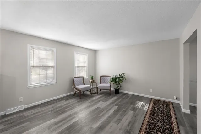 $330,000 | 10116 West 52nd Terrace, Merriam, KS 66203