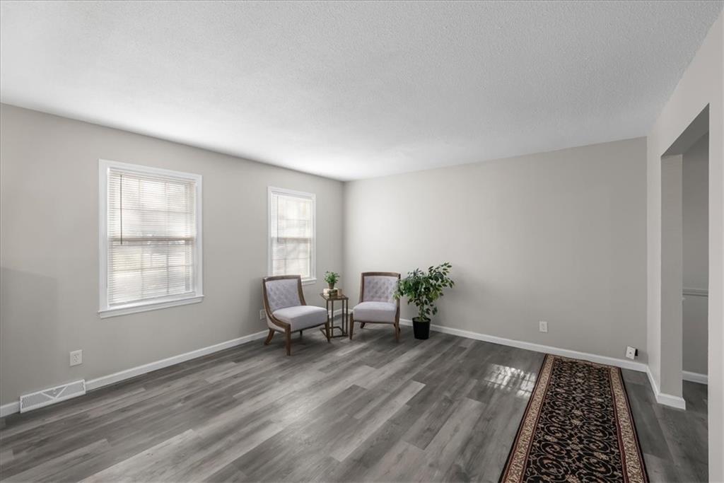 10116 West 52nd Terrace Merriam, KS 66203 - Photo 10 of 32