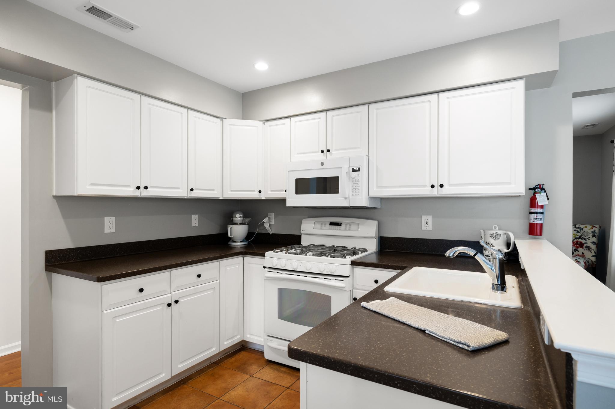 15 Vassar Road Mount Laurel, NJ 08054 - Photo 17 of 36 Gallery Image 17