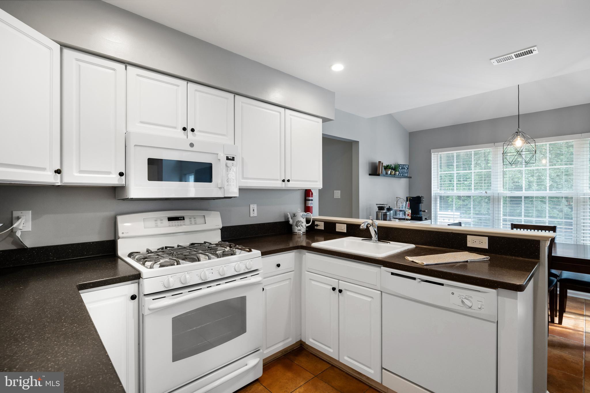 15 Vassar Road Mount Laurel, NJ 08054 - Photo 18 of 36 Gallery Image 18
