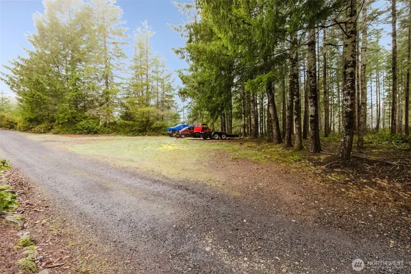 $460,000 | 482 East Hyland Drive, Union, WA 98592