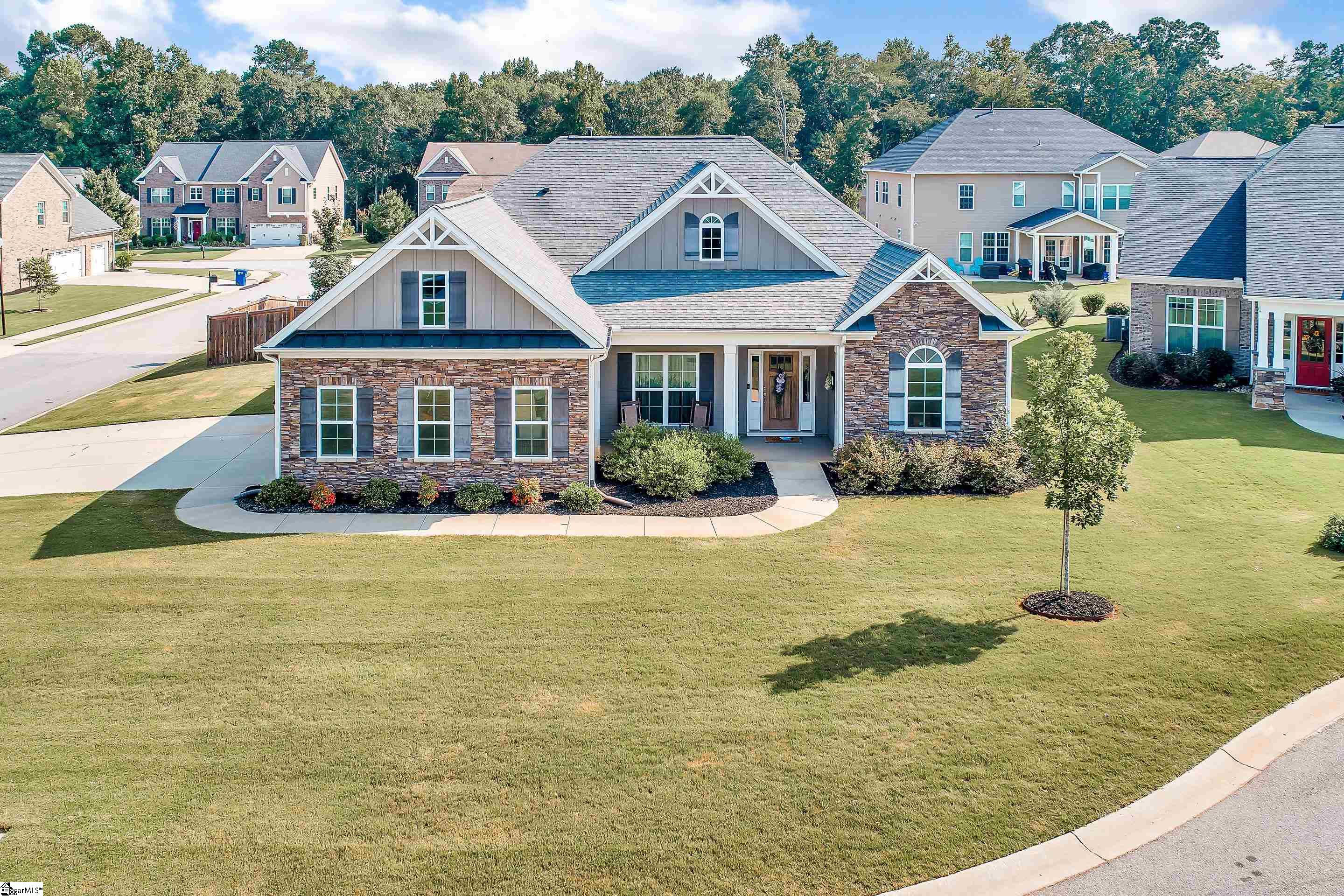 701 Angus Court Fountain Inn, SC 29644 - Photo 1 of 36 Gallery Image 1