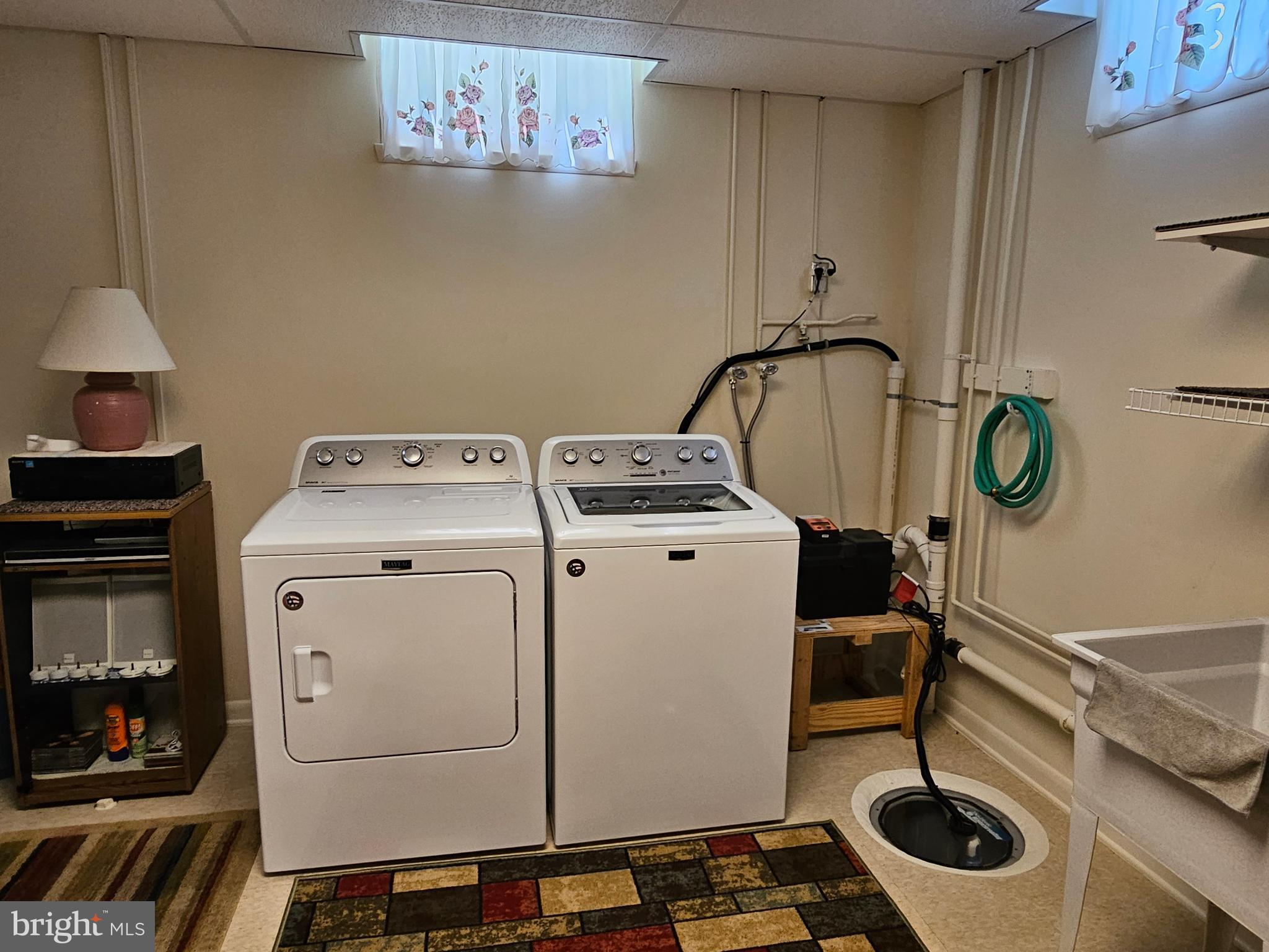 633 Medway Road Hagerstown, MD 21740 - Photo 29 of 29 washer/dryer and sump pump