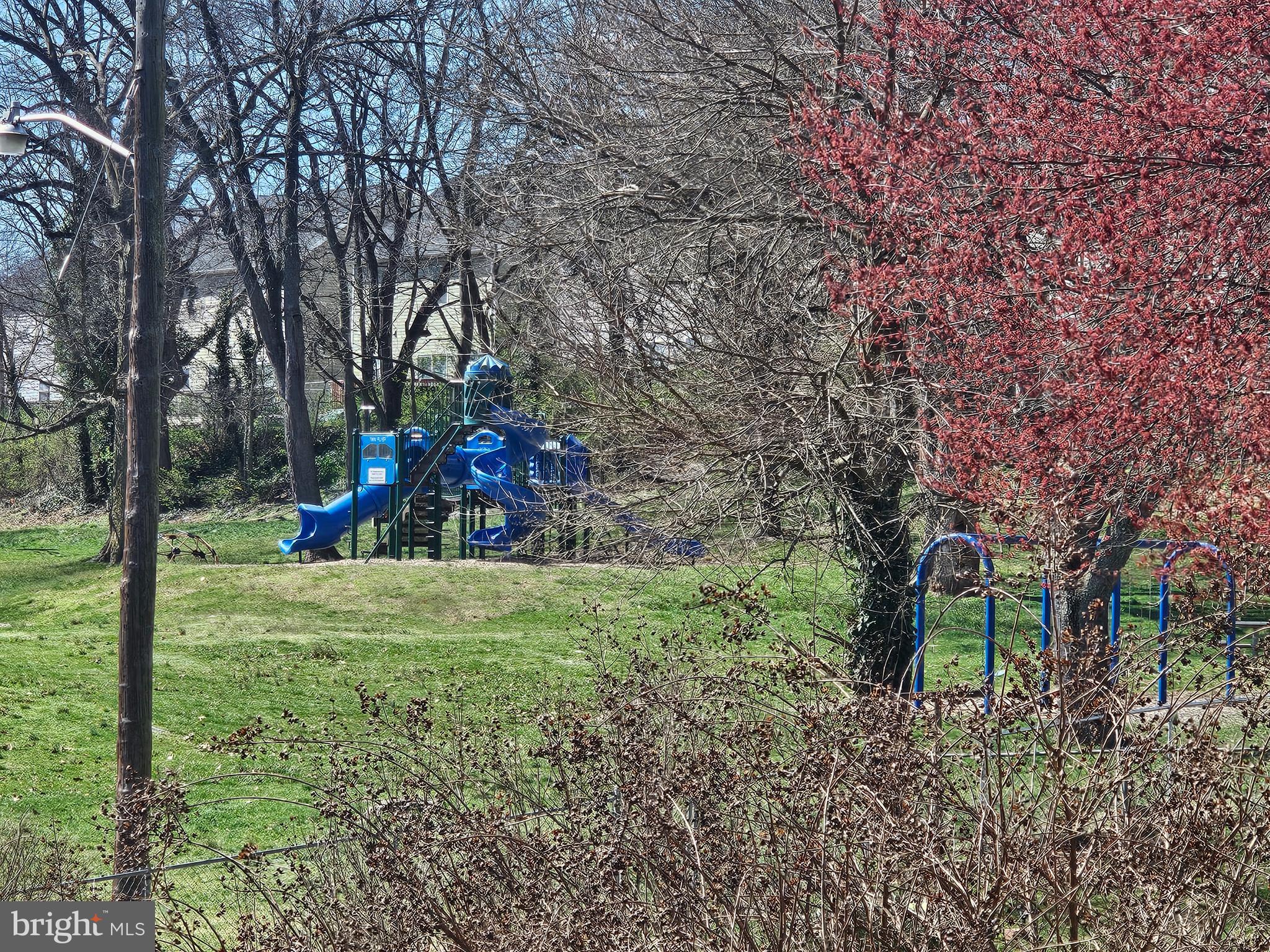 633 Medway Road Hagerstown, MD 21740 - Photo 9 of 29 Walk thru back gate to playground.
