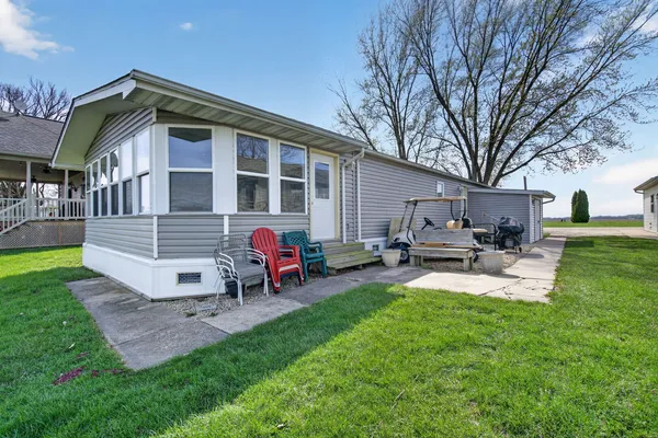 $165,000 | 18530 West 3000 N Road, Unit 173 173, Reddick, IL 60961
