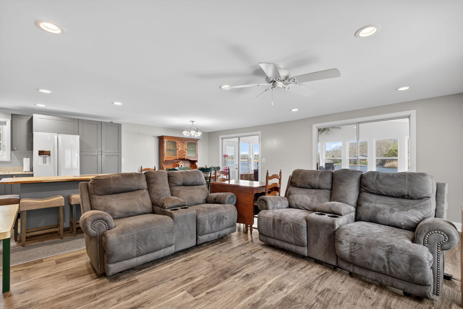 18530 West 3000 N Road, Unit 173 173 Reddick, IL 60961 - Photo 17 of 39 a living room with furniture and a ceiling fan