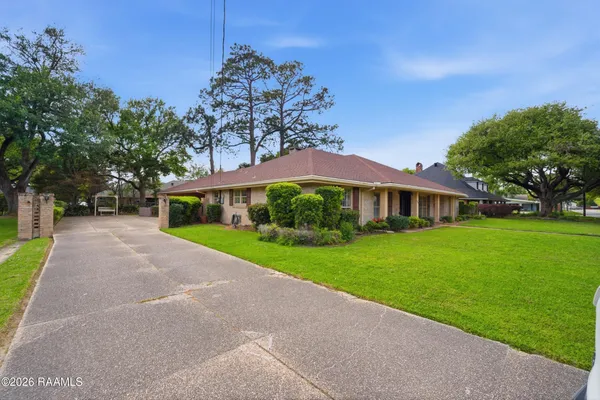 $367,000 | 109 Sidney Street, Lafayette, LA 70506