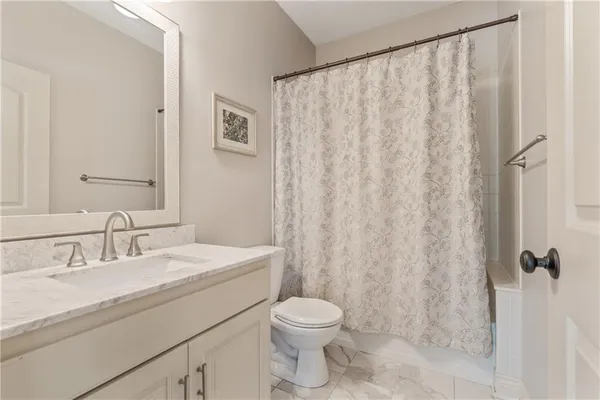 $525,000 | 5339 McCormick Drive, Shawnee, KS 66226