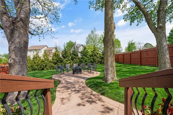 $525,000 | 5339 McCormick Drive, Shawnee, KS 66226