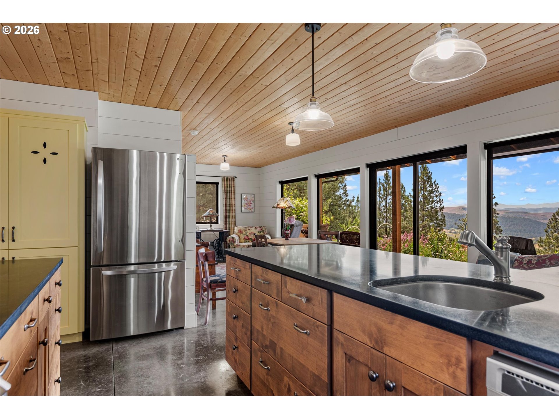 70170 Fletcher Lane Cove, OR 97824 - Photo 21 of 48