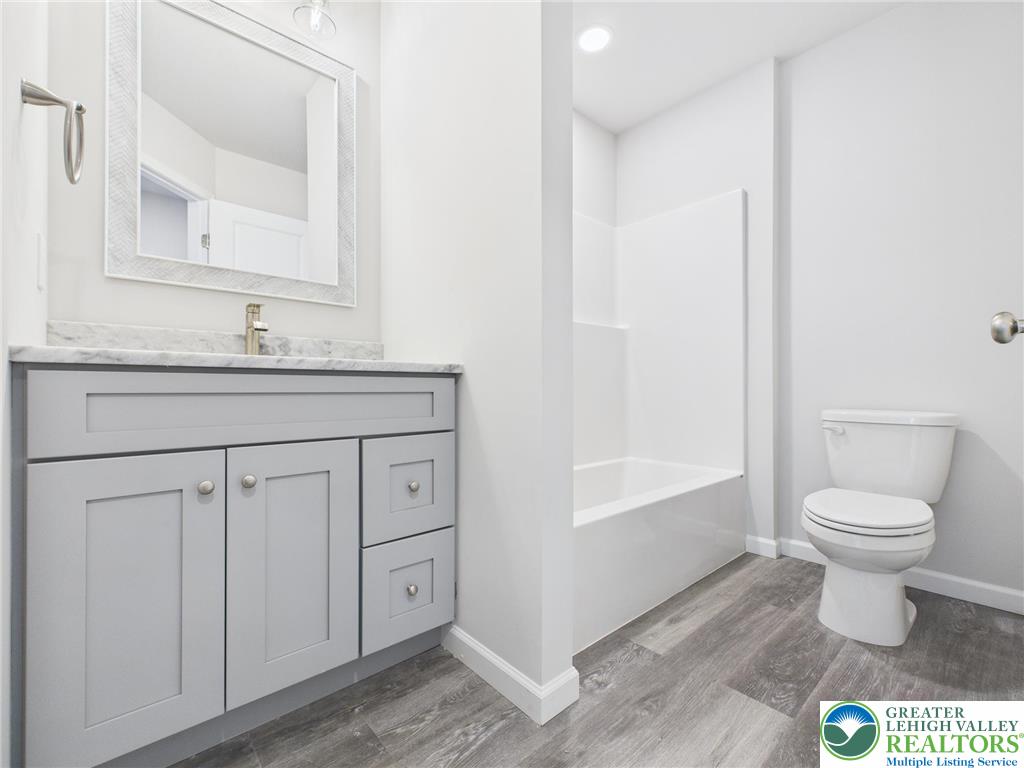 118 North 2nd Street Emmaus, PA 18049 - Photo 14 of 17