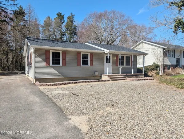 $2,975 | 73 Shore Drive, Toms River, NJ 08753