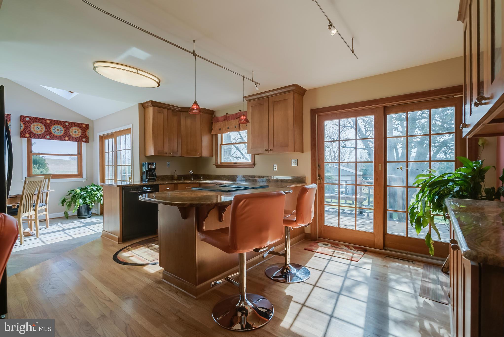 12930 Prices Distillery Road Clarksburg, MD 20871 - Photo 4 of 15 Kitchen