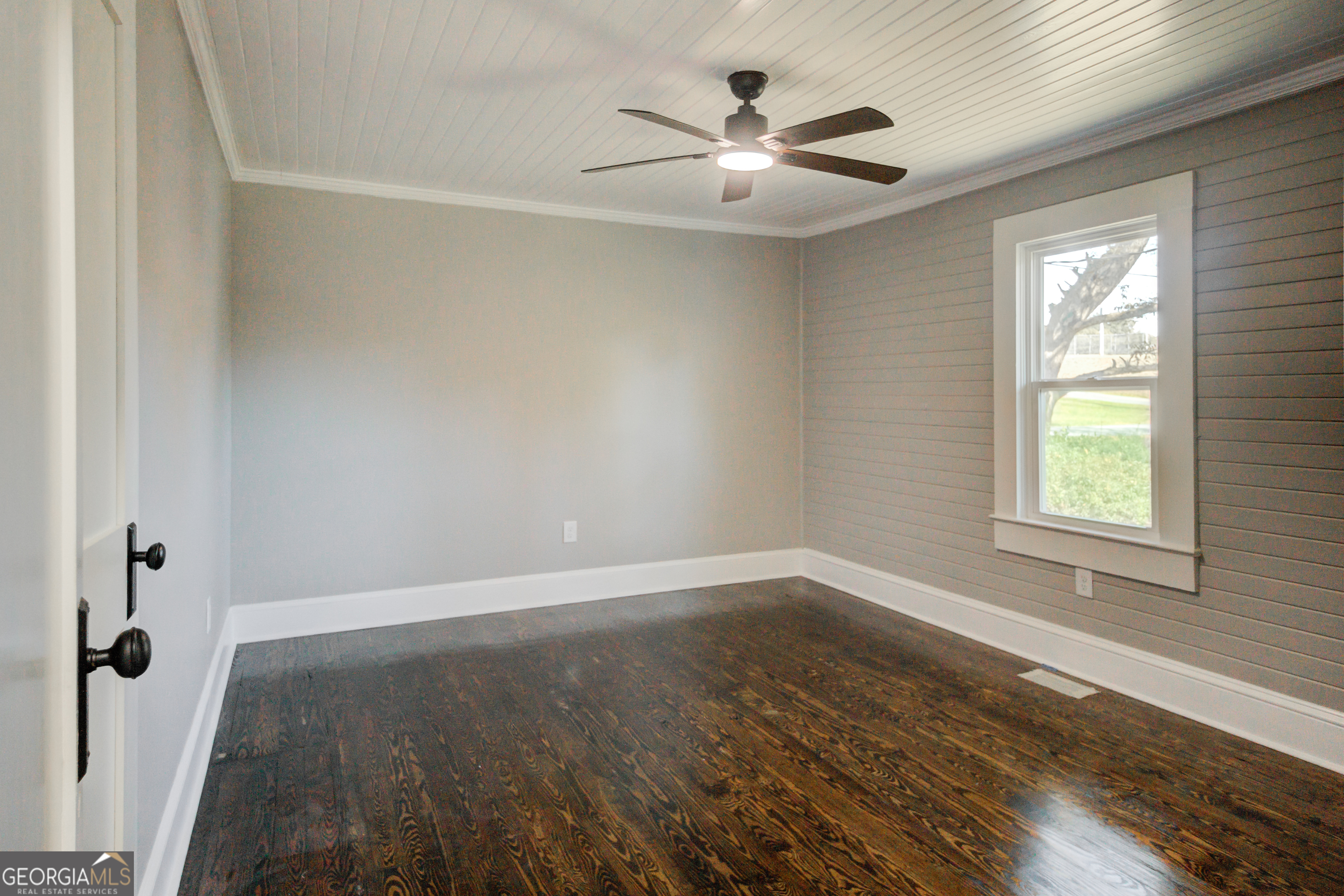 270 Victoria Street Commerce, GA 30529 - Photo 12 of 26