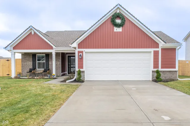 $325,000 | 1195 Andromeda Drive, Franklin, IN 46131