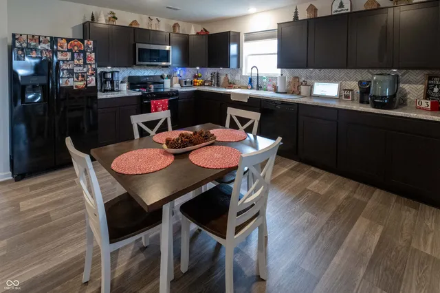 $325,000 | 1195 Andromeda Drive, Franklin, IN 46131