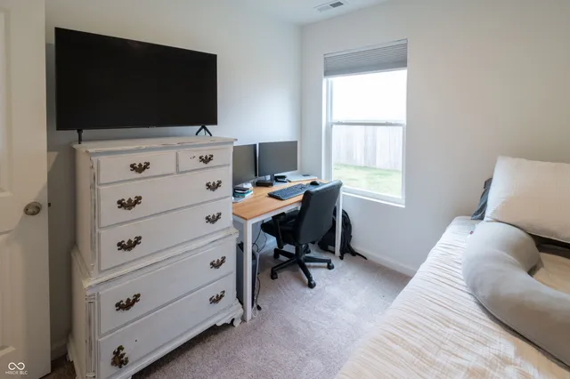 $325,000 | 1195 Andromeda Drive, Franklin, IN 46131