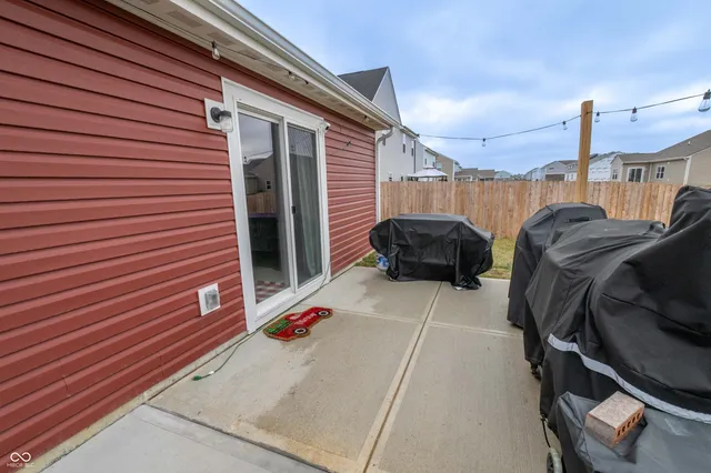 $325,000 | 1195 Andromeda Drive, Franklin, IN 46131