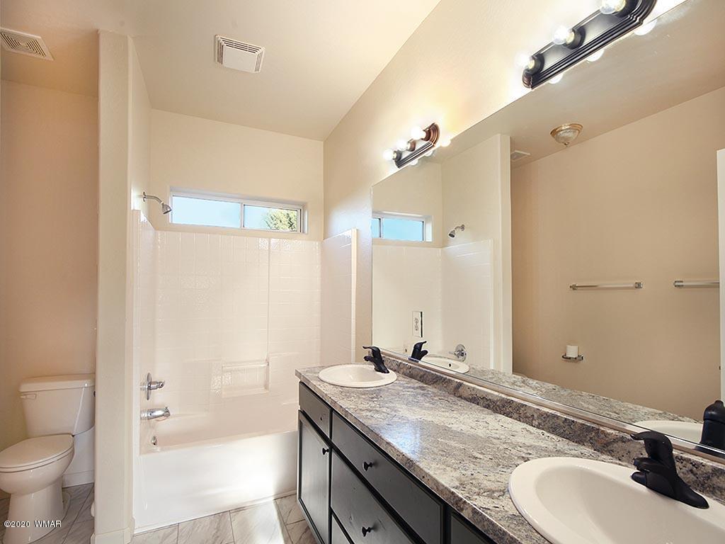19 County Road 3139 Vernon, AZ 85940 - Photo 9 of 20