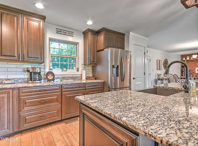 $414,900 | 3155 Erwin Highway, Afton, TN 37616