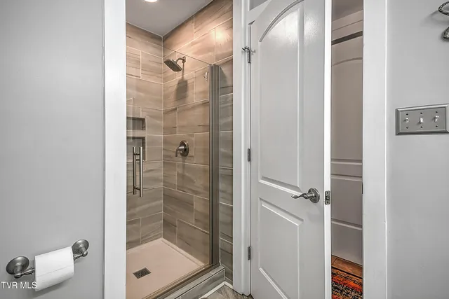 $414,900 | 3155 Erwin Highway, Afton, TN 37616