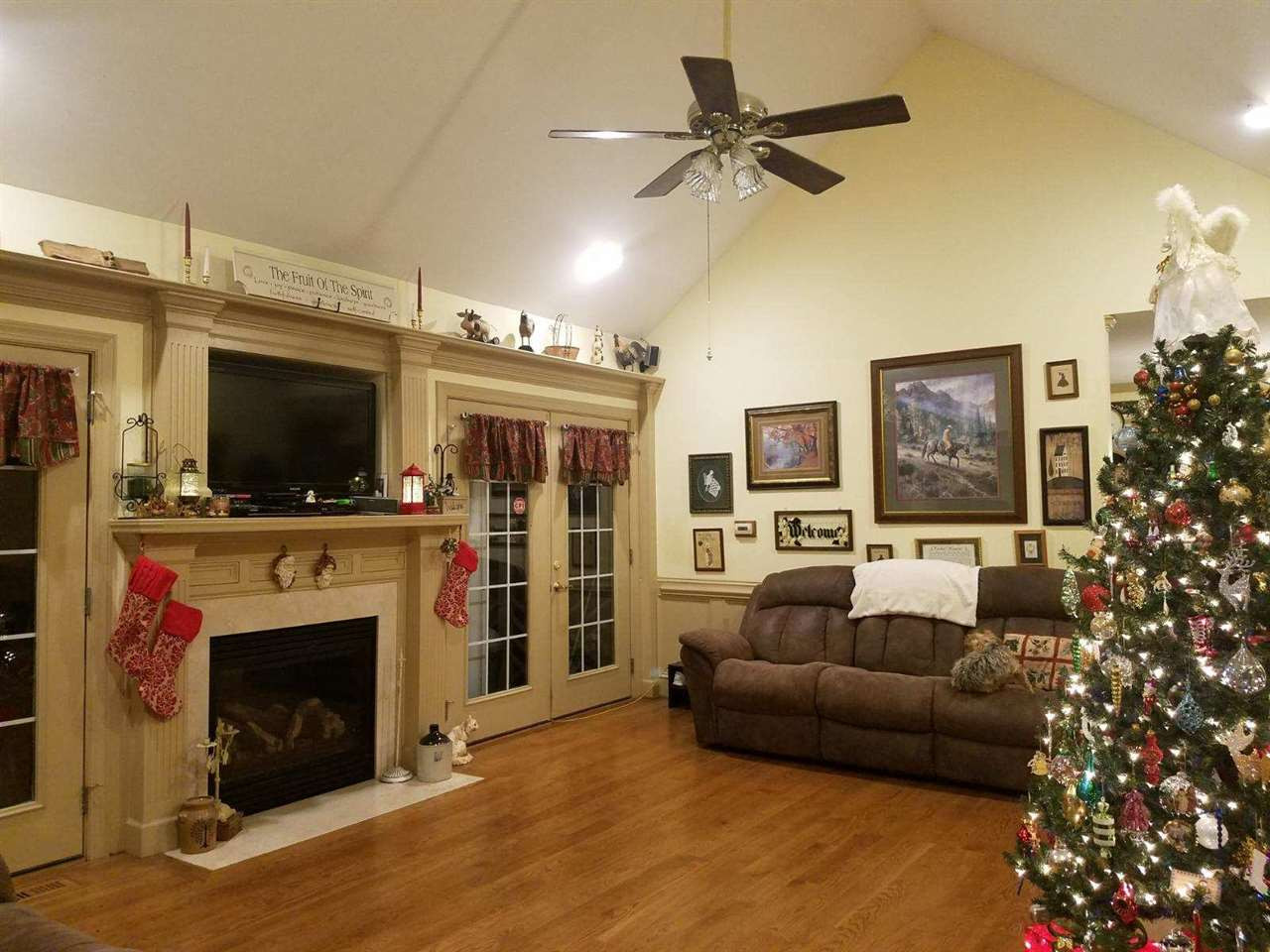 2363 Jr Road Kenly, NC 27542 - Photo 8 of 25 Den/Family/Great Room