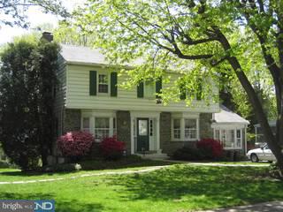 21 Whitemarsh Road Ardmore, PA 19003 - Photo 1 of 6