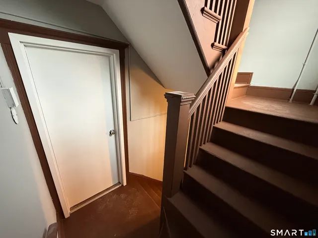 a view of an entryway