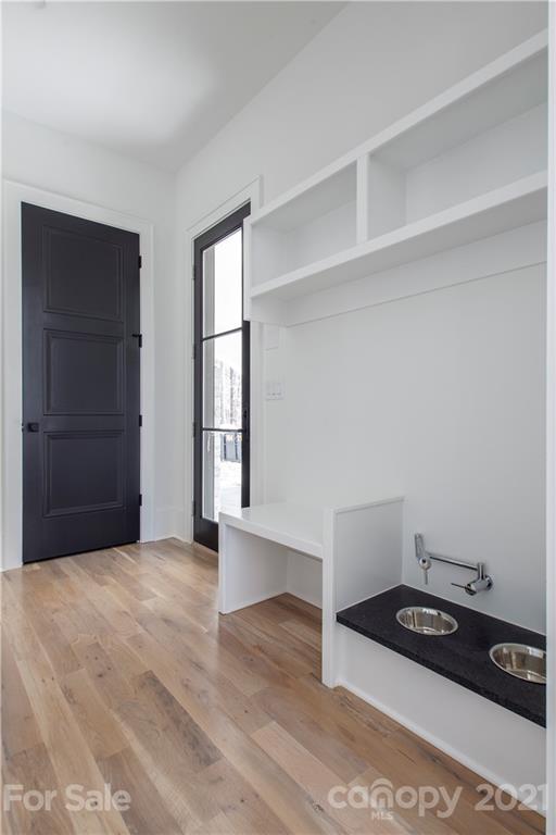 5028 Gilchrist Road Charlotte, NC 28211 - Photo 13 of 30 Gallery Image 13