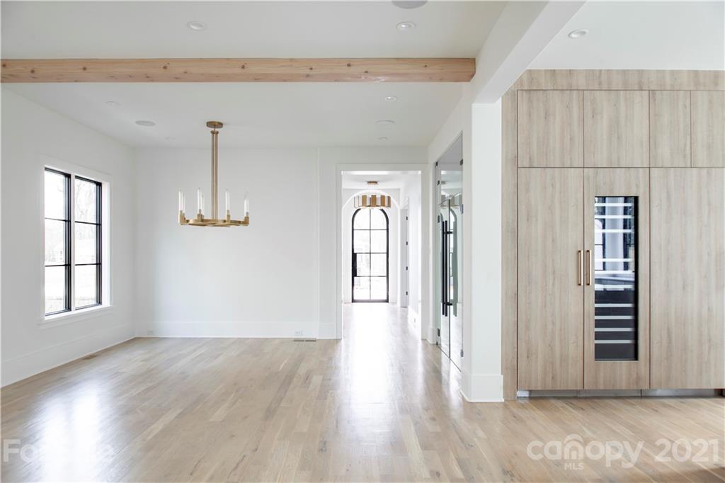 5028 Gilchrist Road Charlotte, NC 28211 - Photo 18 of 30 Gallery Image 18