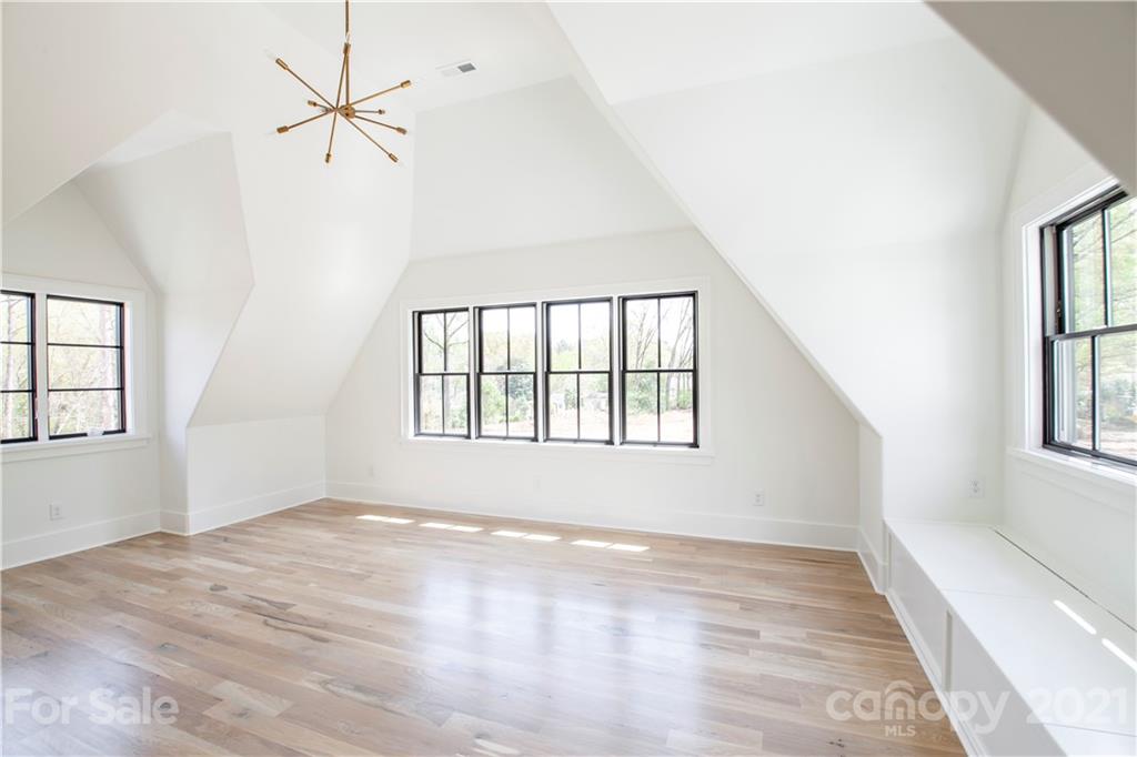 5028 Gilchrist Road Charlotte, NC 28211 - Photo 23 of 30 Gallery Image 23