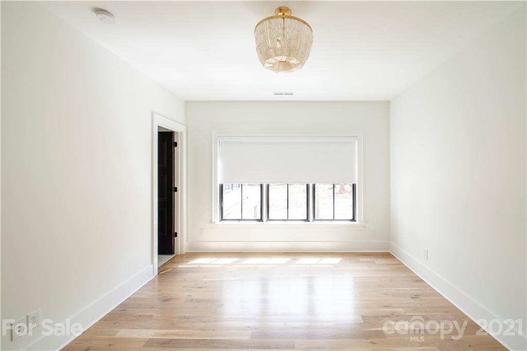 5028 Gilchrist Road Charlotte, NC 28211 - Photo 29 of 30 Gallery Image 29
