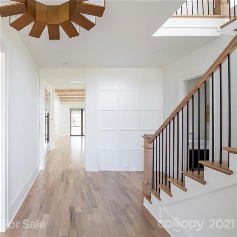 5028 Gilchrist Road Charlotte, NC 28211 - Photo 5 of 30 Gallery Image 5