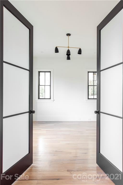 5028 Gilchrist Road Charlotte, NC 28211 - Photo 6 of 30 Gallery Image 6