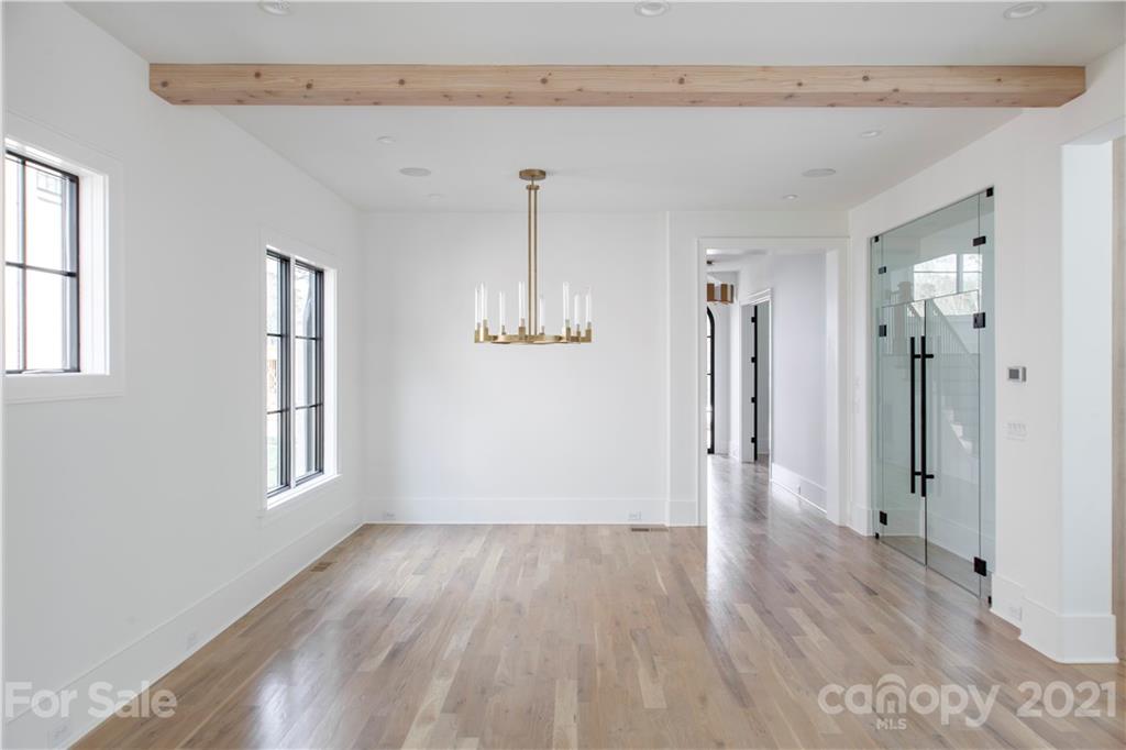 5028 Gilchrist Road Charlotte, NC 28211 - Photo 8 of 30 Gallery Image 8