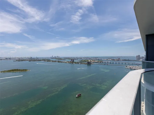 $7,000 | 700 Northeast 24th Street, Unit 4704, Miami, FL 33137