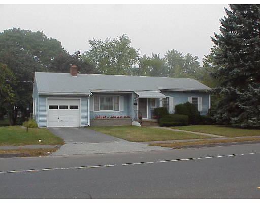 335 Granby Road South Hadley, MA 01075 - Photo 1 of 1 Gallery Image 1