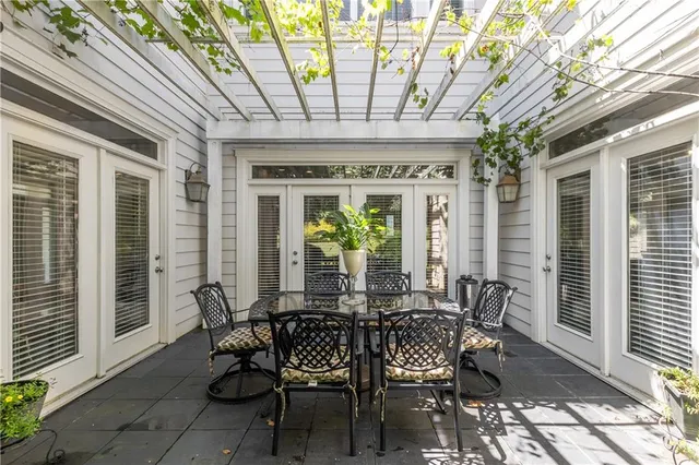 $679,000 | 200 Edinburgh Lane, Woodstock, GA 30188