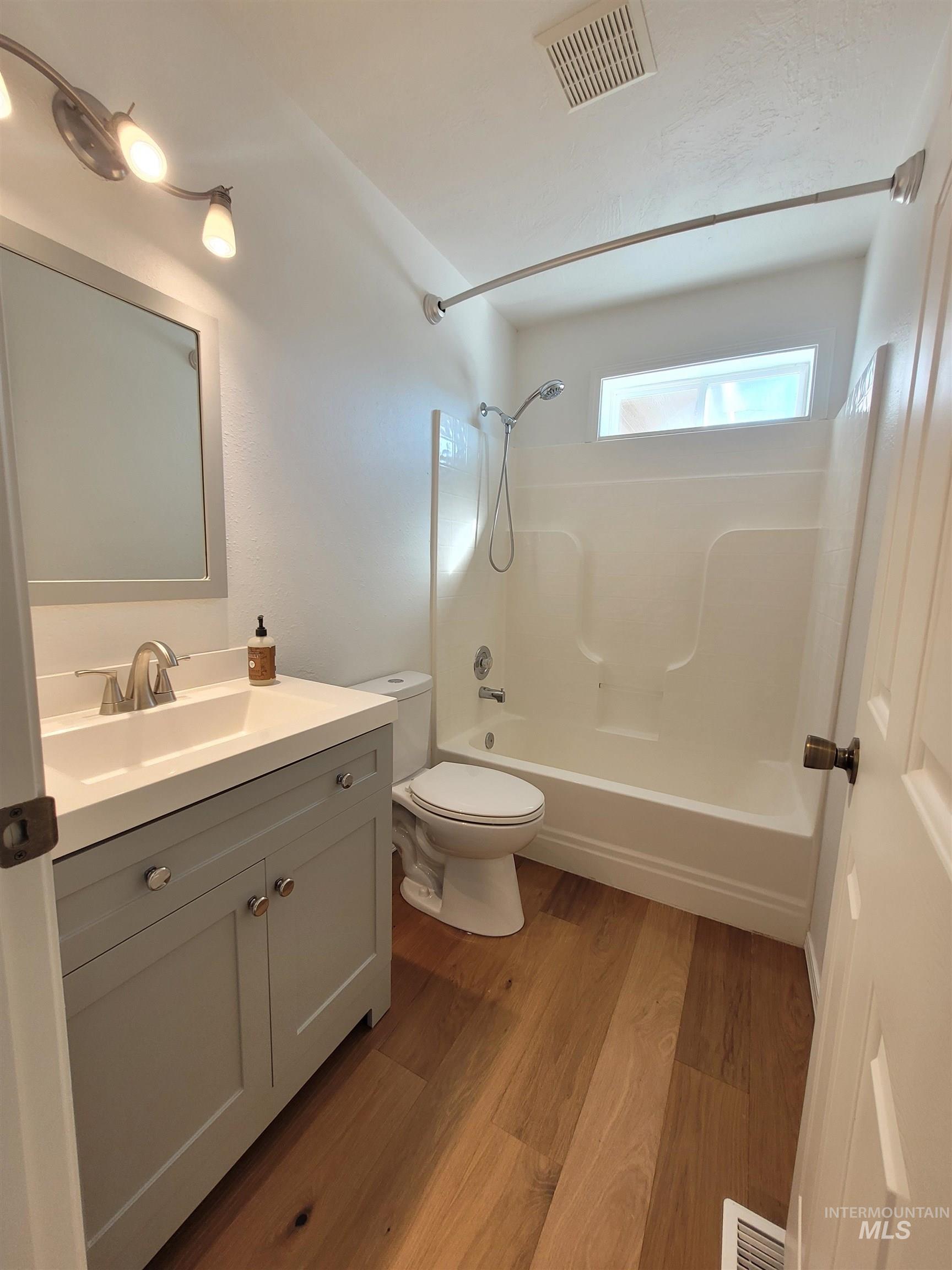 904 West Loon Street Meridian, ID 83642 - Photo 15 of 27