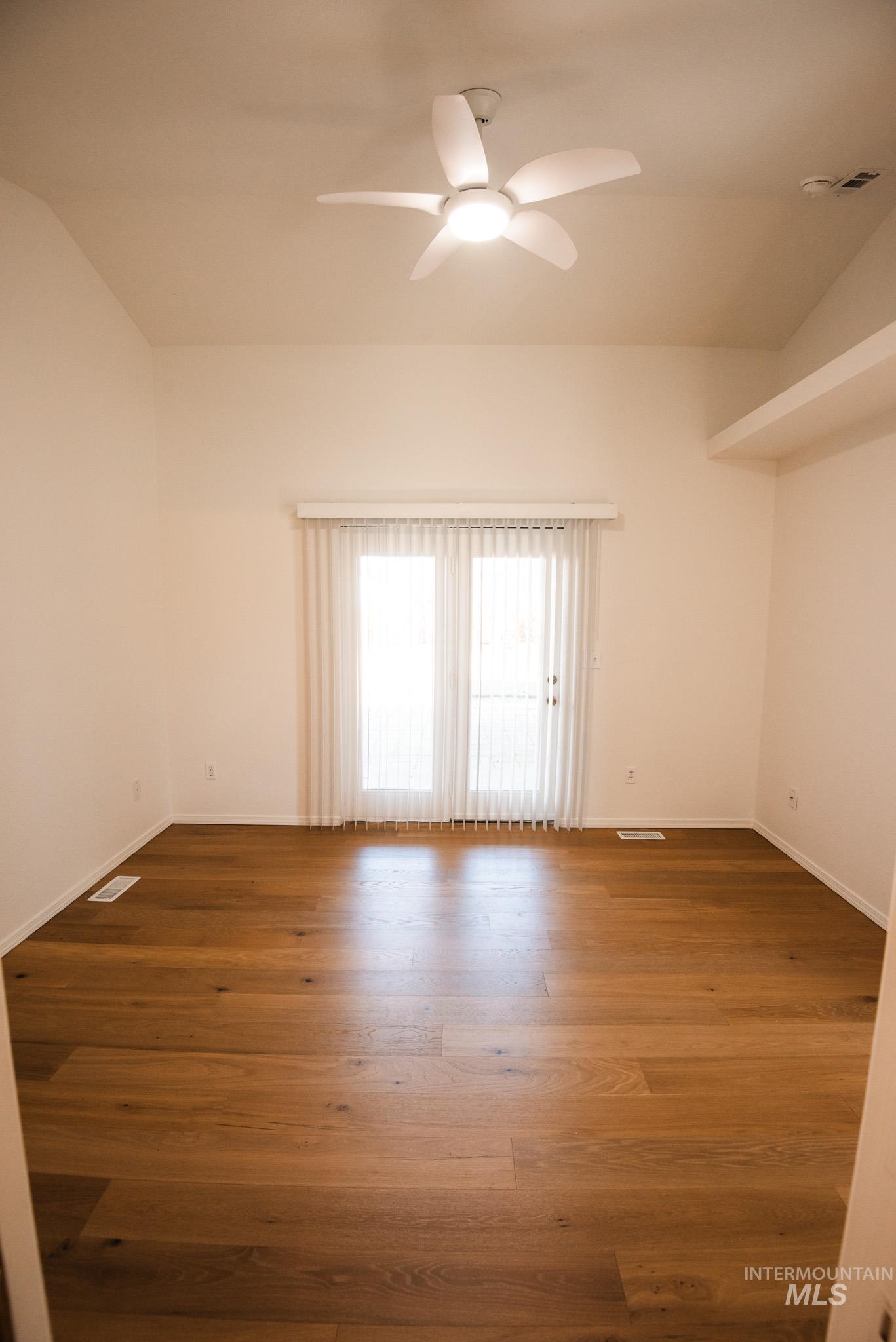 904 West Loon Street Meridian, ID 83642 - Photo 17 of 27