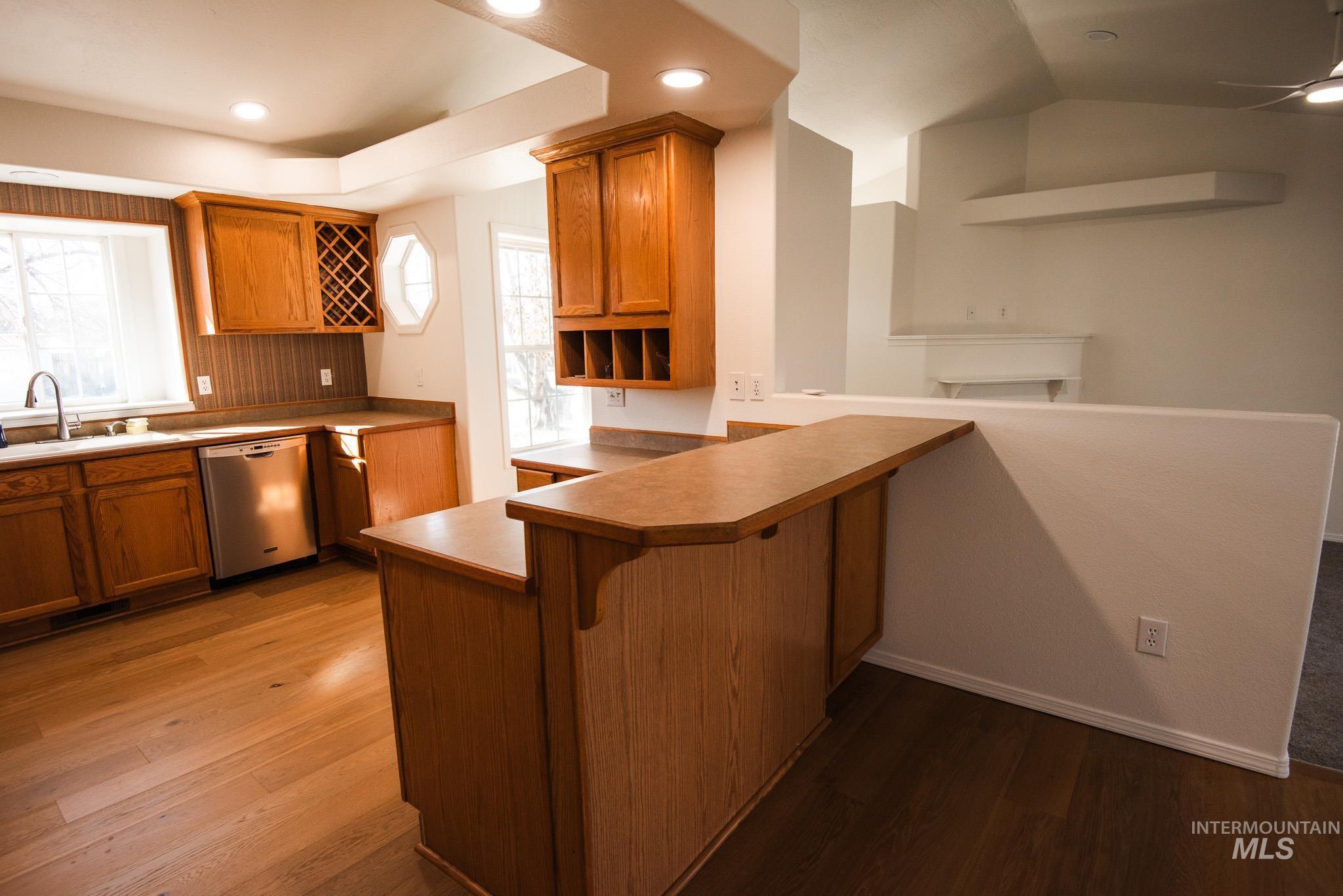 904 West Loon Street Meridian, ID 83642 - Photo 9 of 27