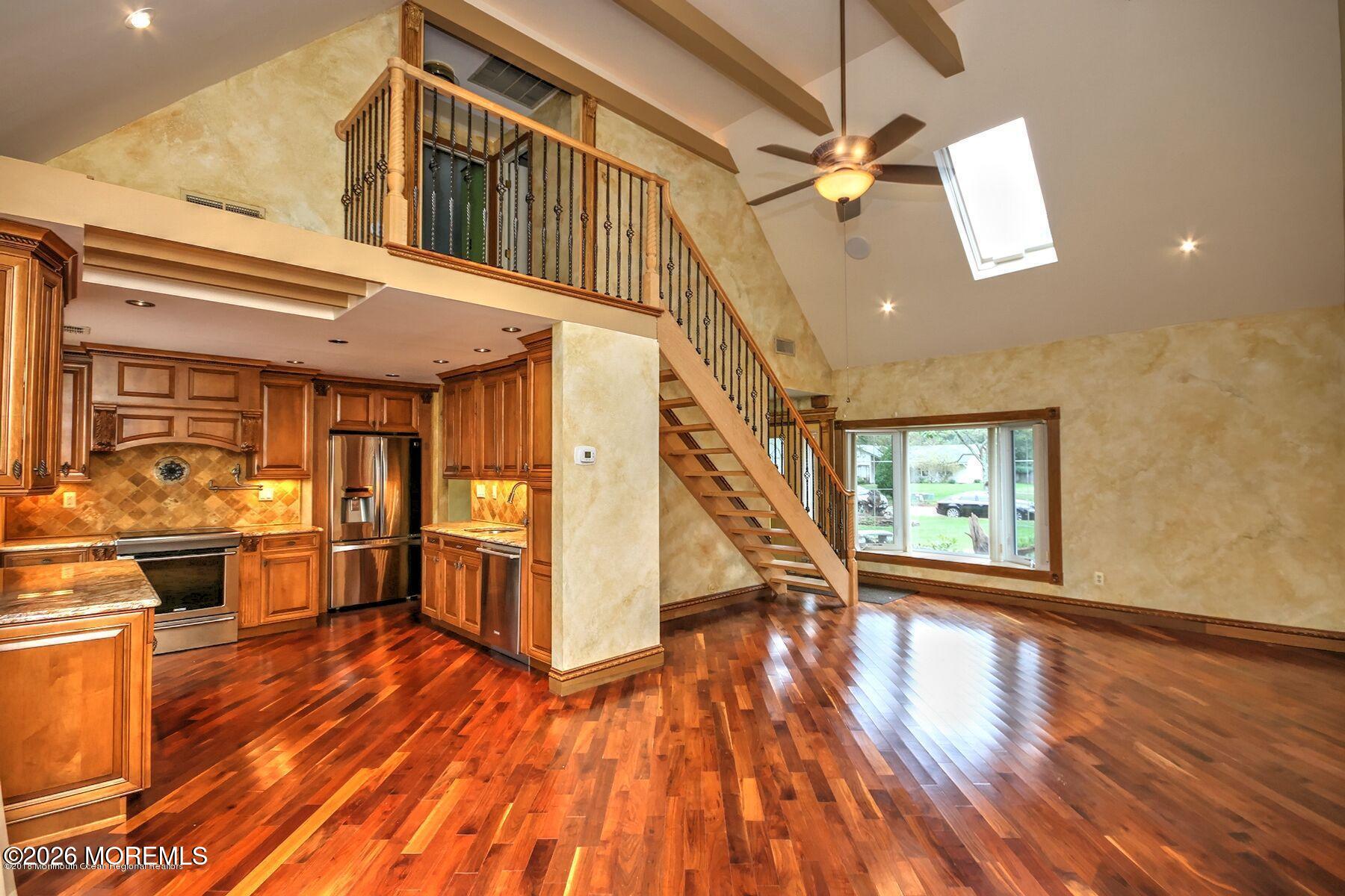 6 Hillcrest Road Manalapan, NJ 07726 - Photo 19 of 34 6 hill 5