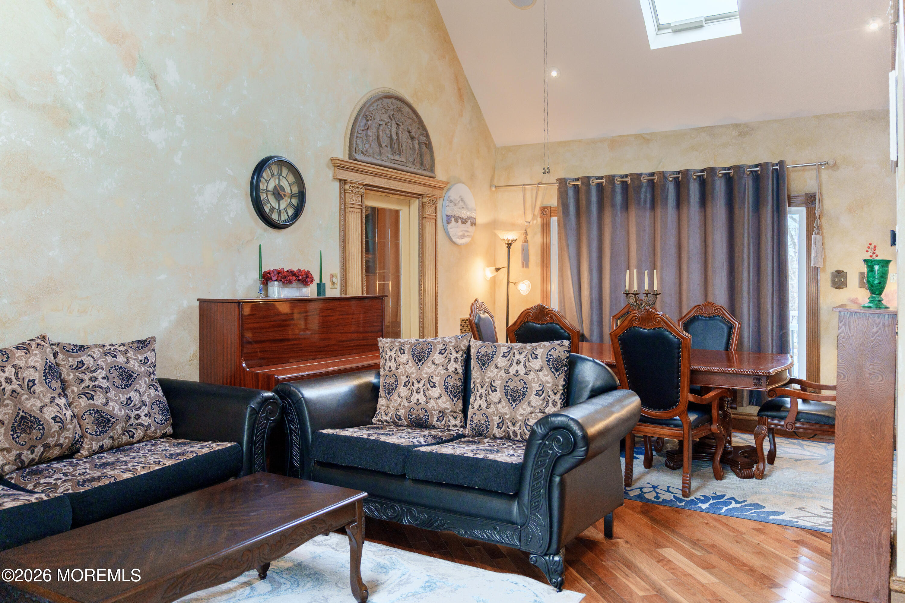 6 Hillcrest Road Manalapan, NJ 07726 - Photo 5 of 34 DSC01420