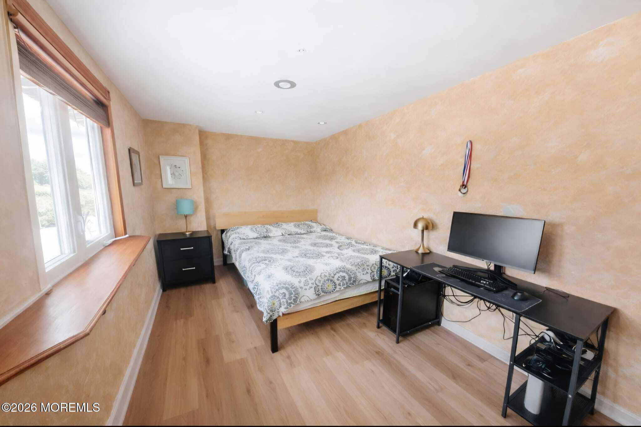 6 Hillcrest Road Manalapan, NJ 07726 - Photo 10 of 34 PHOTO-2026-02-21-16-16-06