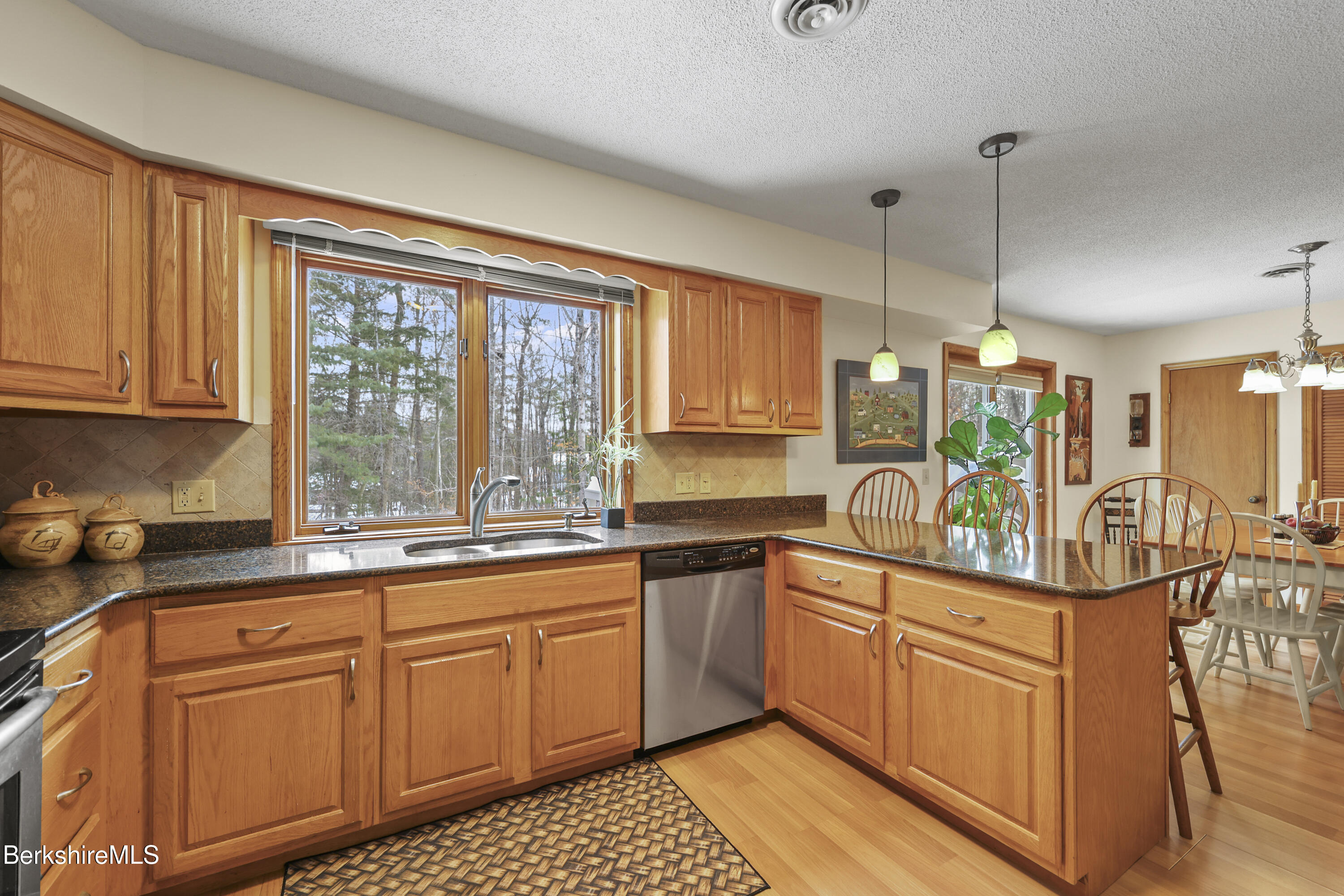30 Clifden Court, Unit 2 Lenox, MA 01240 - Photo 15 of 40 90 Kitchen
