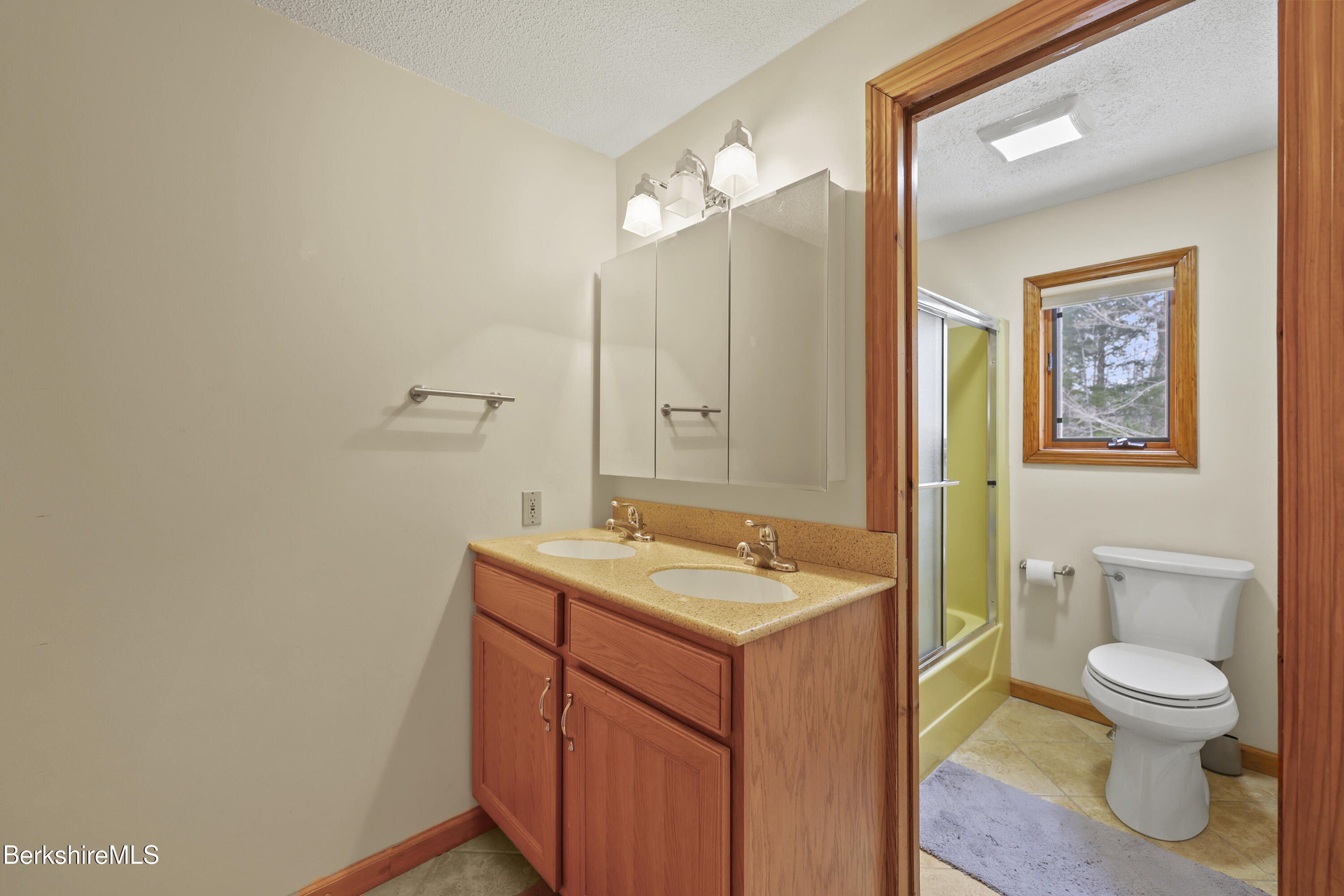 30 Clifden Court, Unit 2 Lenox, MA 01240 - Photo 32 of 40 160 Second Floor Bathroom