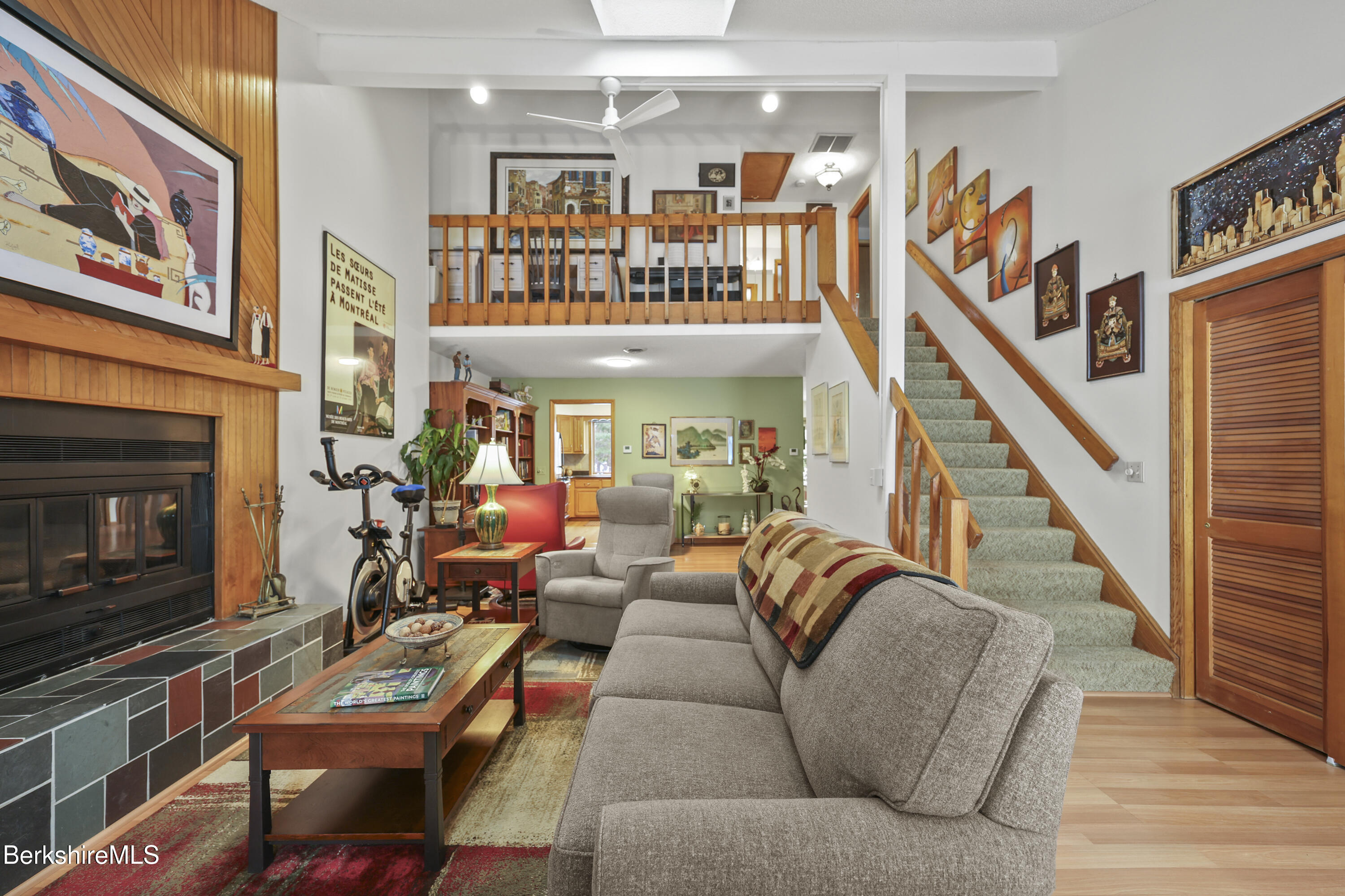 30 Clifden Court, Unit 2 Lenox, MA 01240 - Photo 5 of 40 25 Living Room