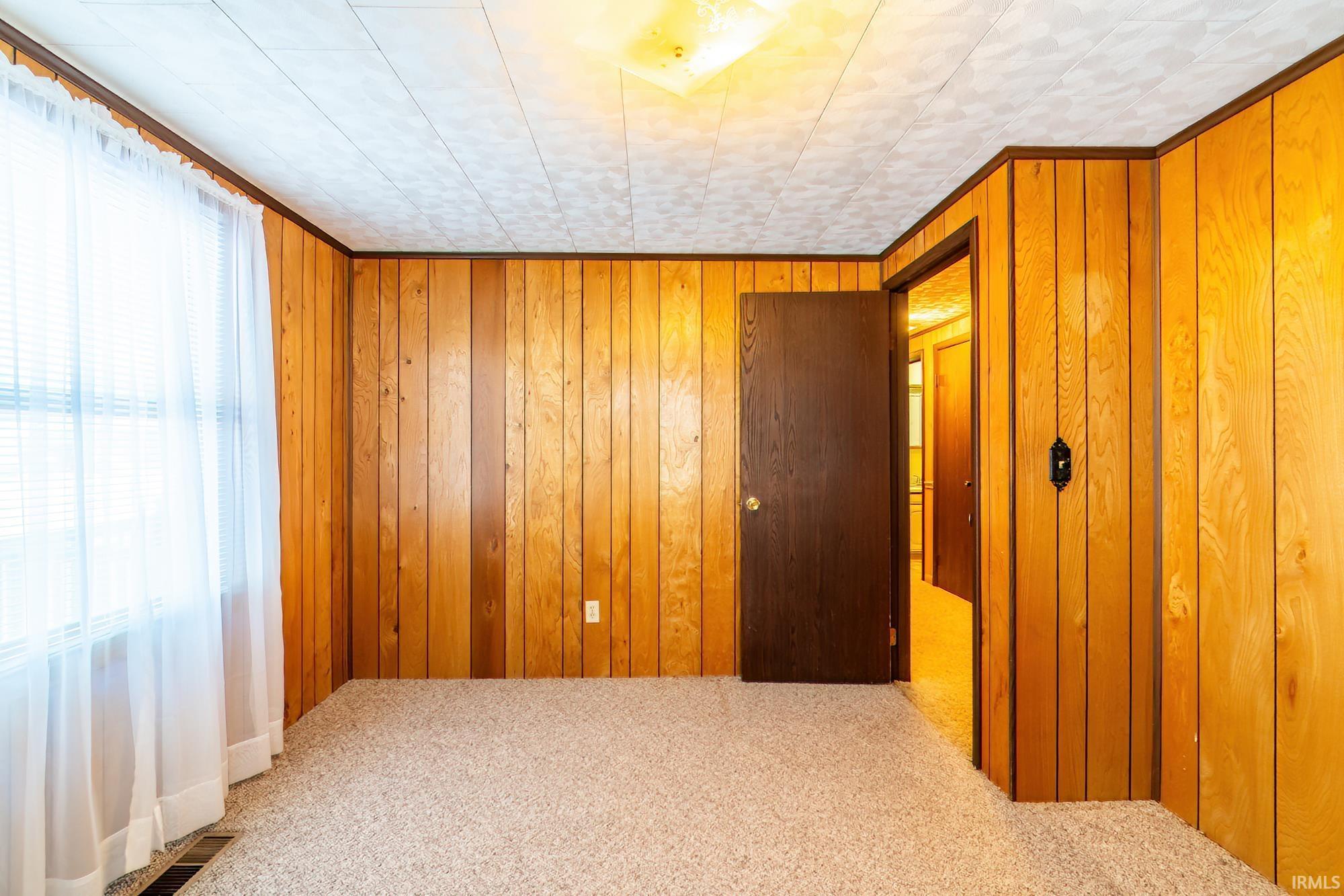 1501 Dot Street Warsaw, IN 46580 - Photo 13 of 31